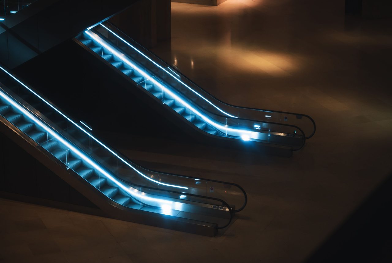 LED-Lichtlösung an einer Fassade