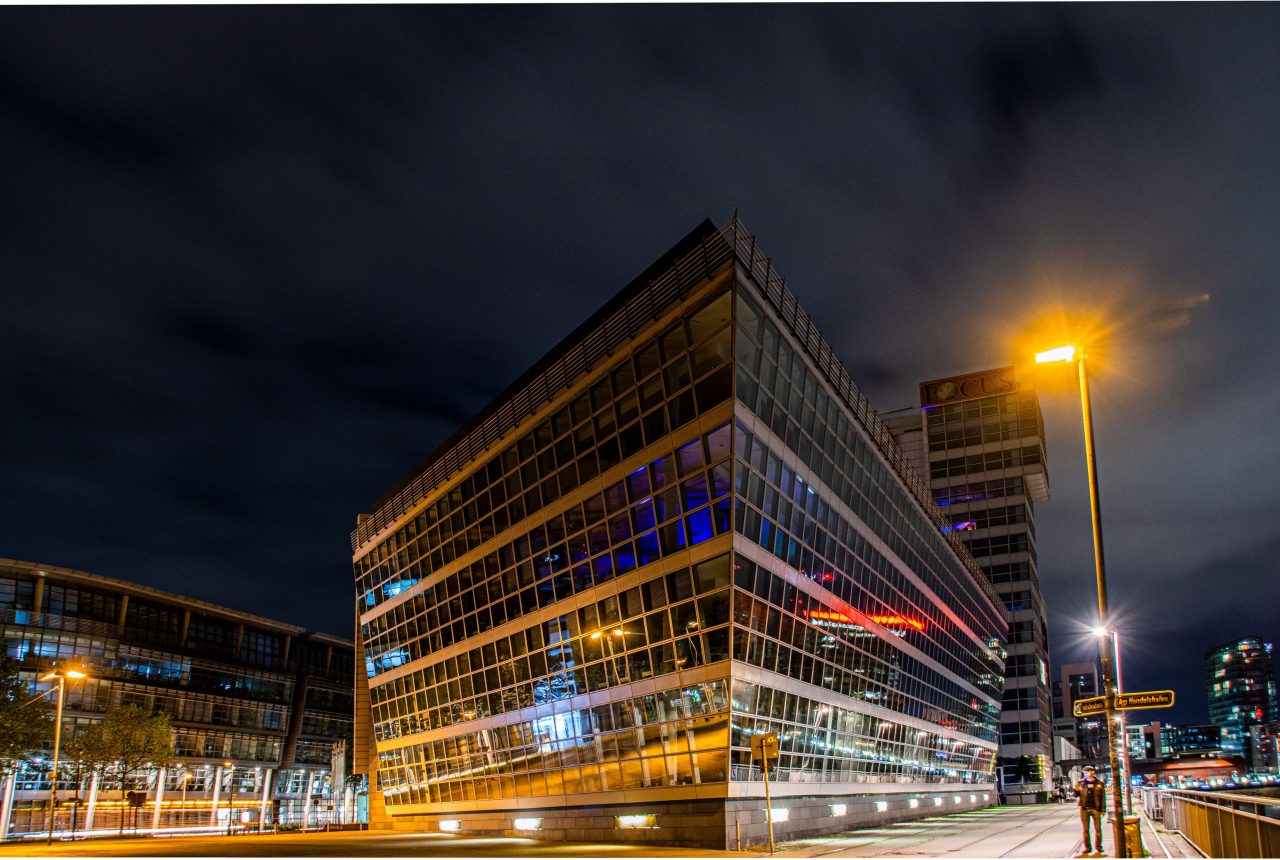 Innenraum mit moderner LED-Beleuchtung